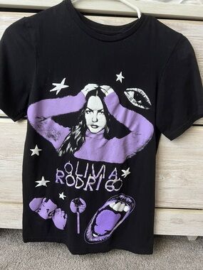Olivia Rodrigo Graphic Tee - Black with Purple Artwork